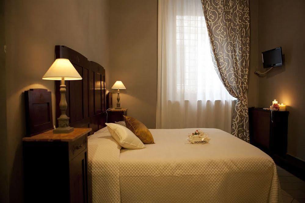 La Colonna Otel Lucca Dış mekan fotoğraf